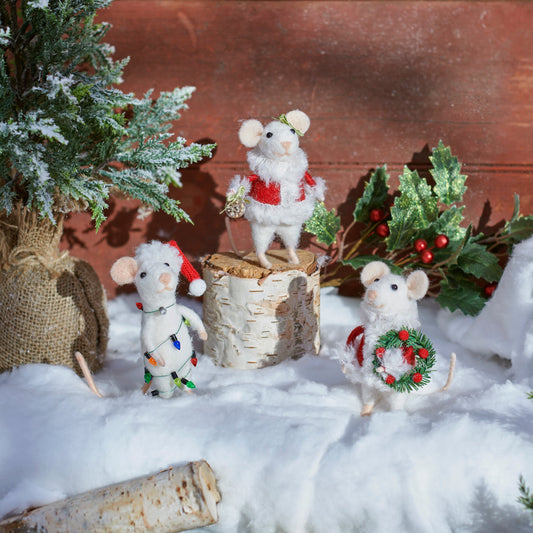 Primitives by Kathy Claus Family Mice Critter Set