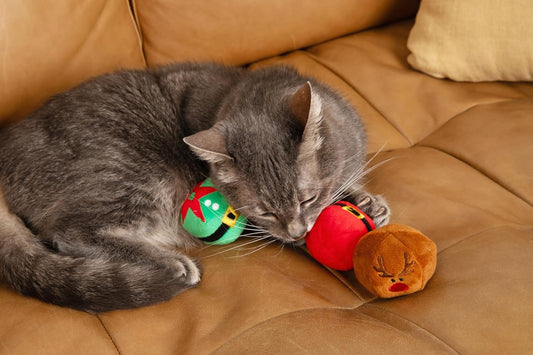 Midlee Christmas Catnip Plush Balls 3-Pack – Santa, Reindeer & Elf Cat Toy Set, Soft Catnip Balls, Interactive Cat Toy, Stocking Stuffers