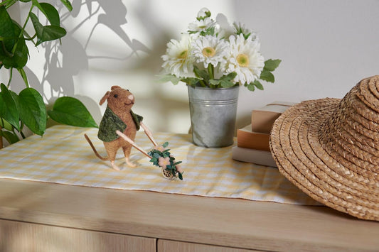 Primitives by Kathy Gardening Mouse Critter
