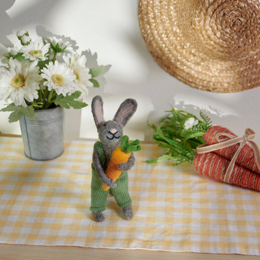 Primitives by Kathy Garden Rabbit Easter Spring Critter Decor