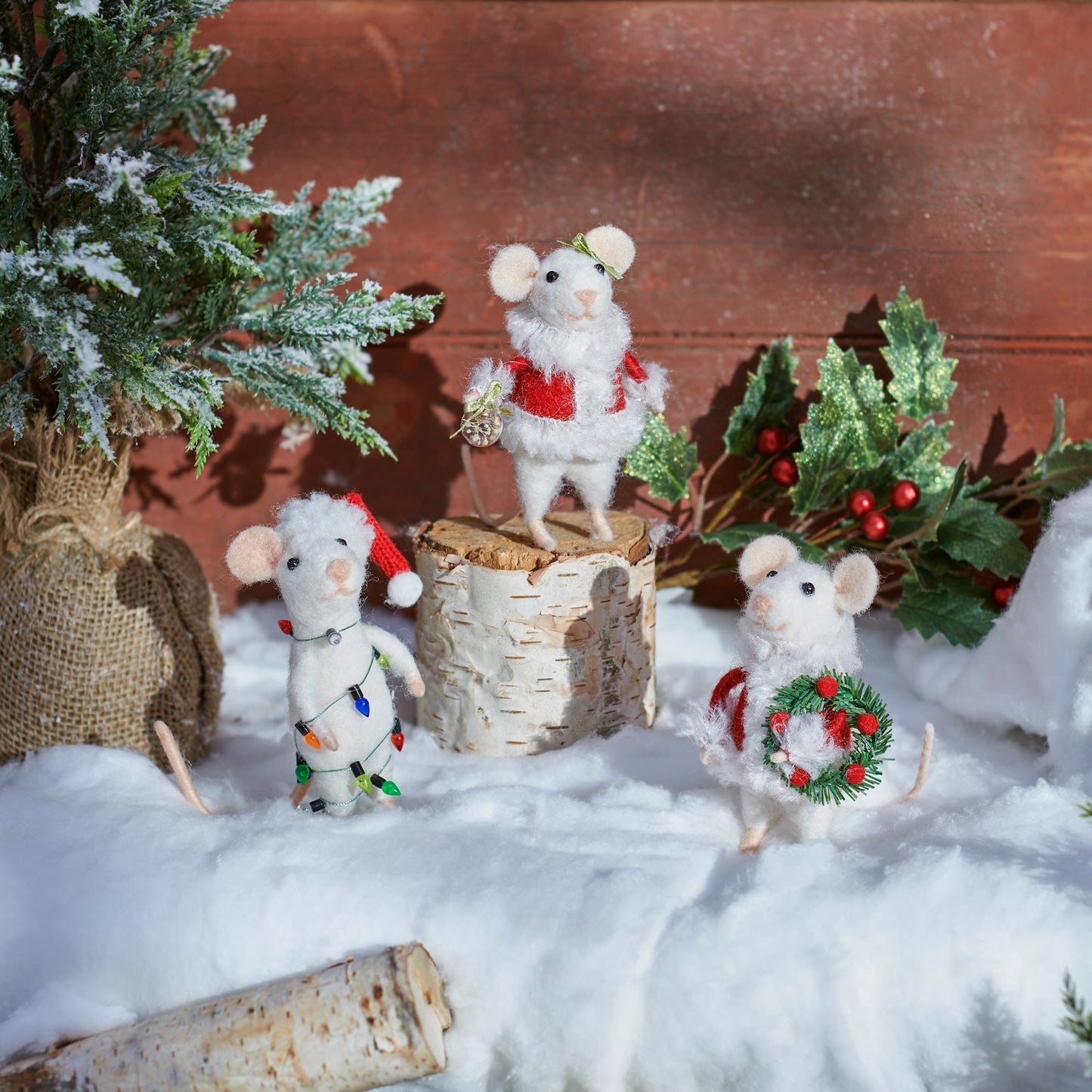 Primitives by Kathy Claus Family Mice Critter Set