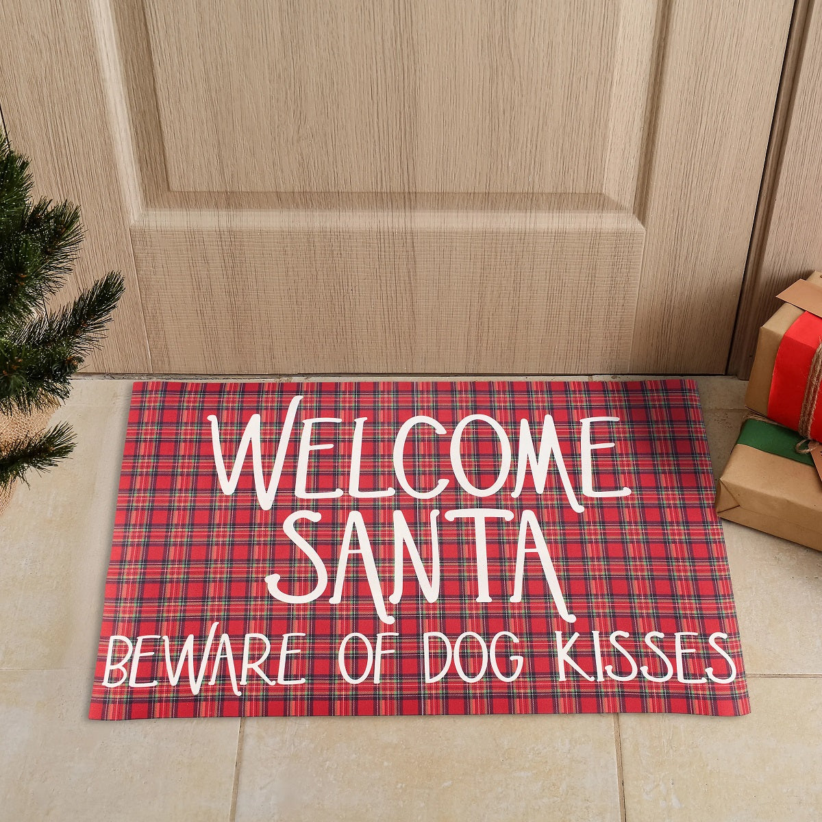 Primitives by Kathy  Dog Indoor and Outdoor Kisses Rug