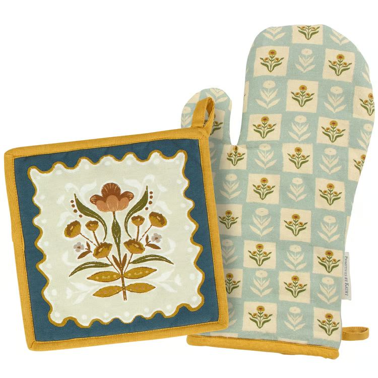 Primitives by Kathy Fall & Harvest Kitchen Set – Get Your Gobble On Hot Pad & Oven Mitt