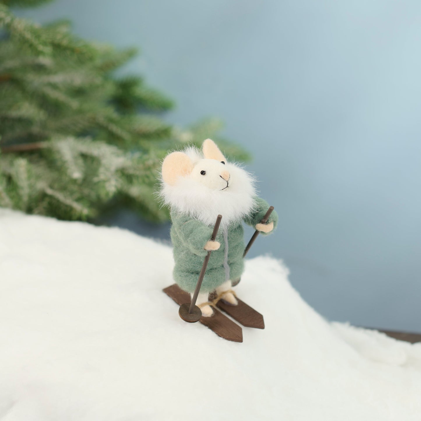 Primitives by Kathy Skier Mouse Critter