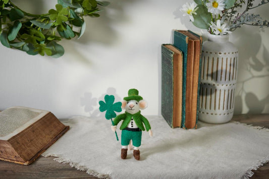 Primitives by Kathy St. Patrick's Mouse Critter