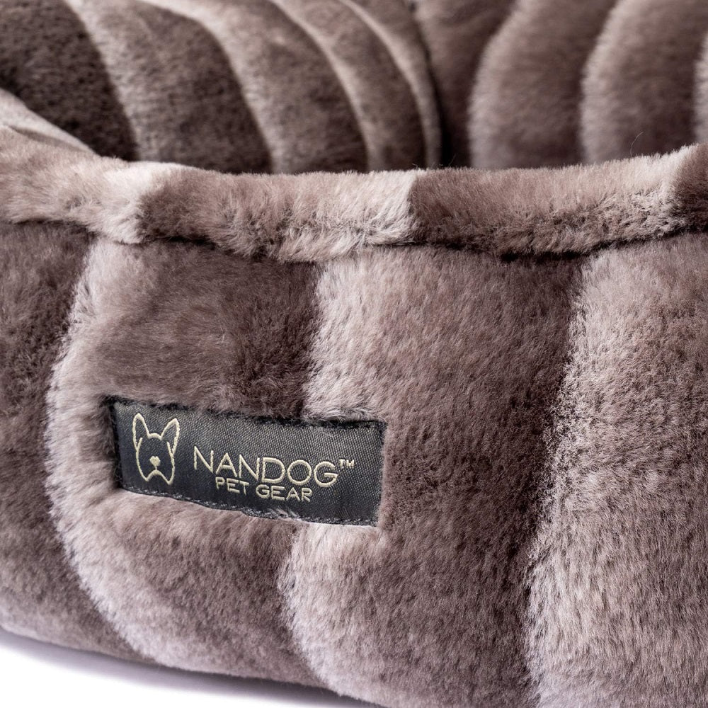 NANDOG Cloud Prive Reversible Bed in Gray Chinchilla - Ultra Soft Micro Plush Fabric - Modern Design - Washable for Cats & Small/Medium Dogs